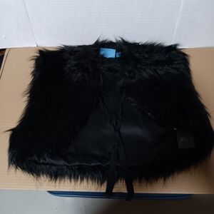 Simply Vera Vera Wang Black Faux Fur Wrap